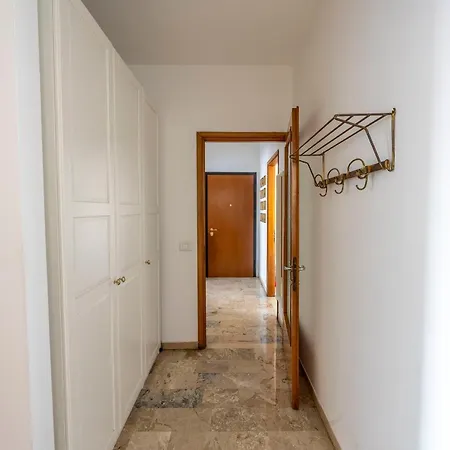 Apartment Italian Experience-mestrina
