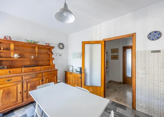 Italian Experience-mestrina Apartman *